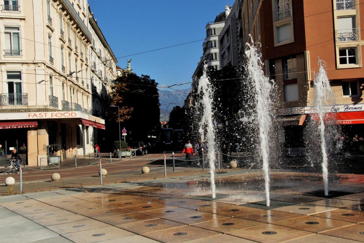 Grenoble Hyper-Centre + Wifi + Netflix Apartment Exterior foto